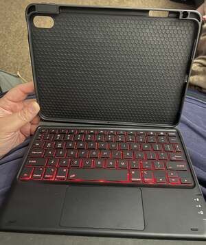 Bluetooth Keyboard Case with Backlit Keys for 10-inch Tablets
